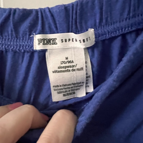 Pink “If you love me let me sleep” Pajama Set short sleeves and shorts - Picture 6 of 6